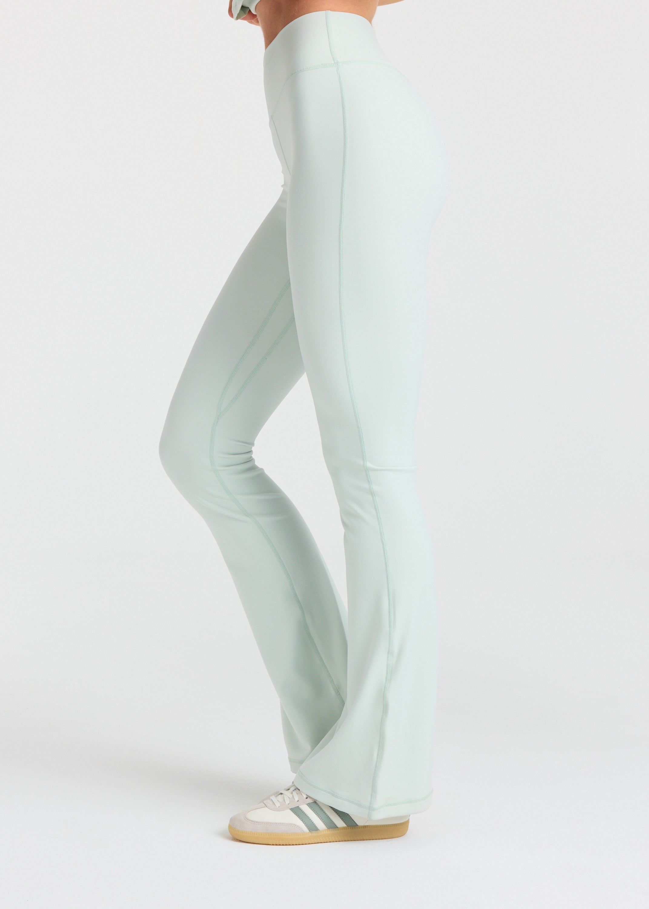 Cloudform® Yoga Pant Regular - Pistachio Green