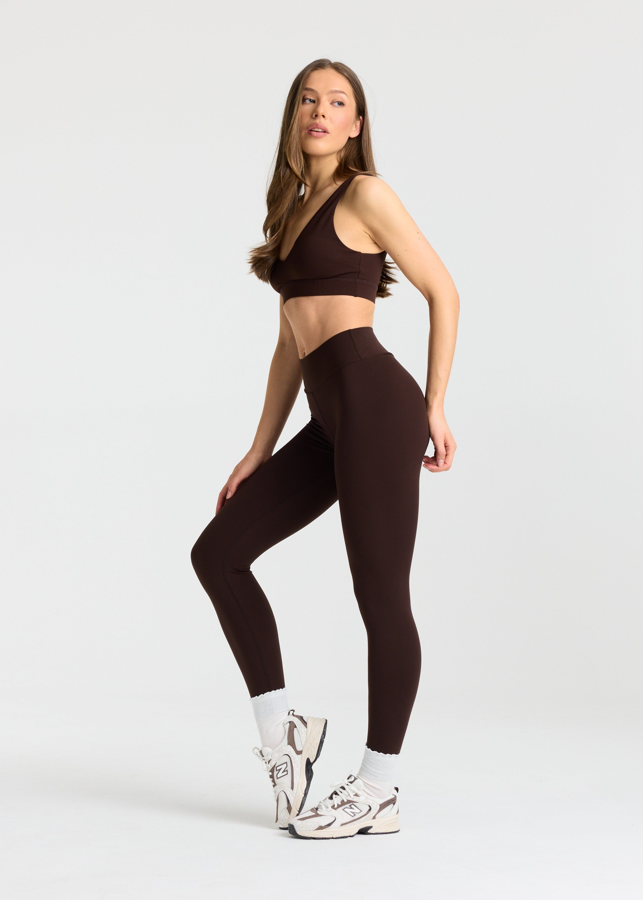 Cloudform® V-Shape Sports Bra - Espresso