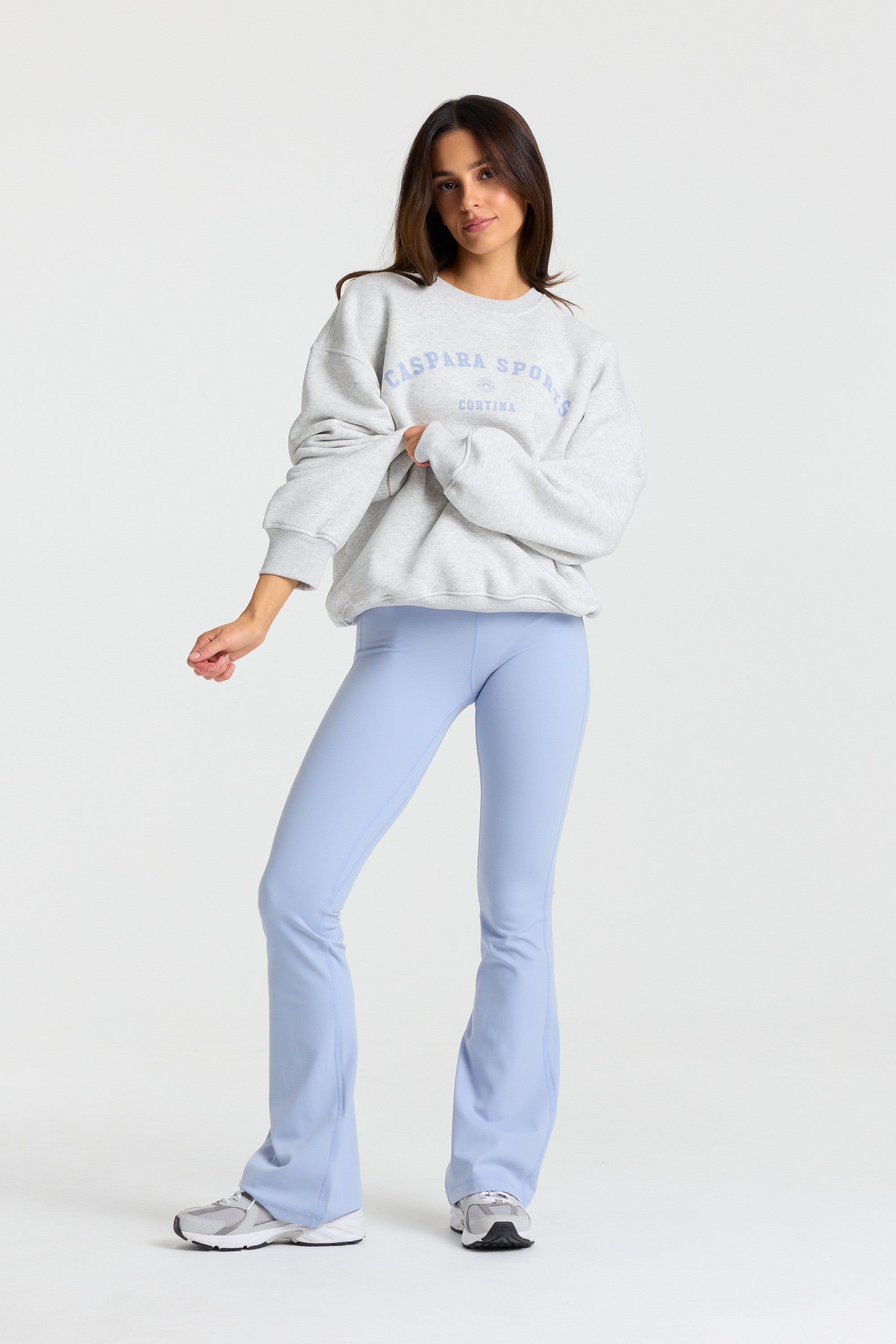 W. Cortina Crewneck - Grey/Vintage Blue