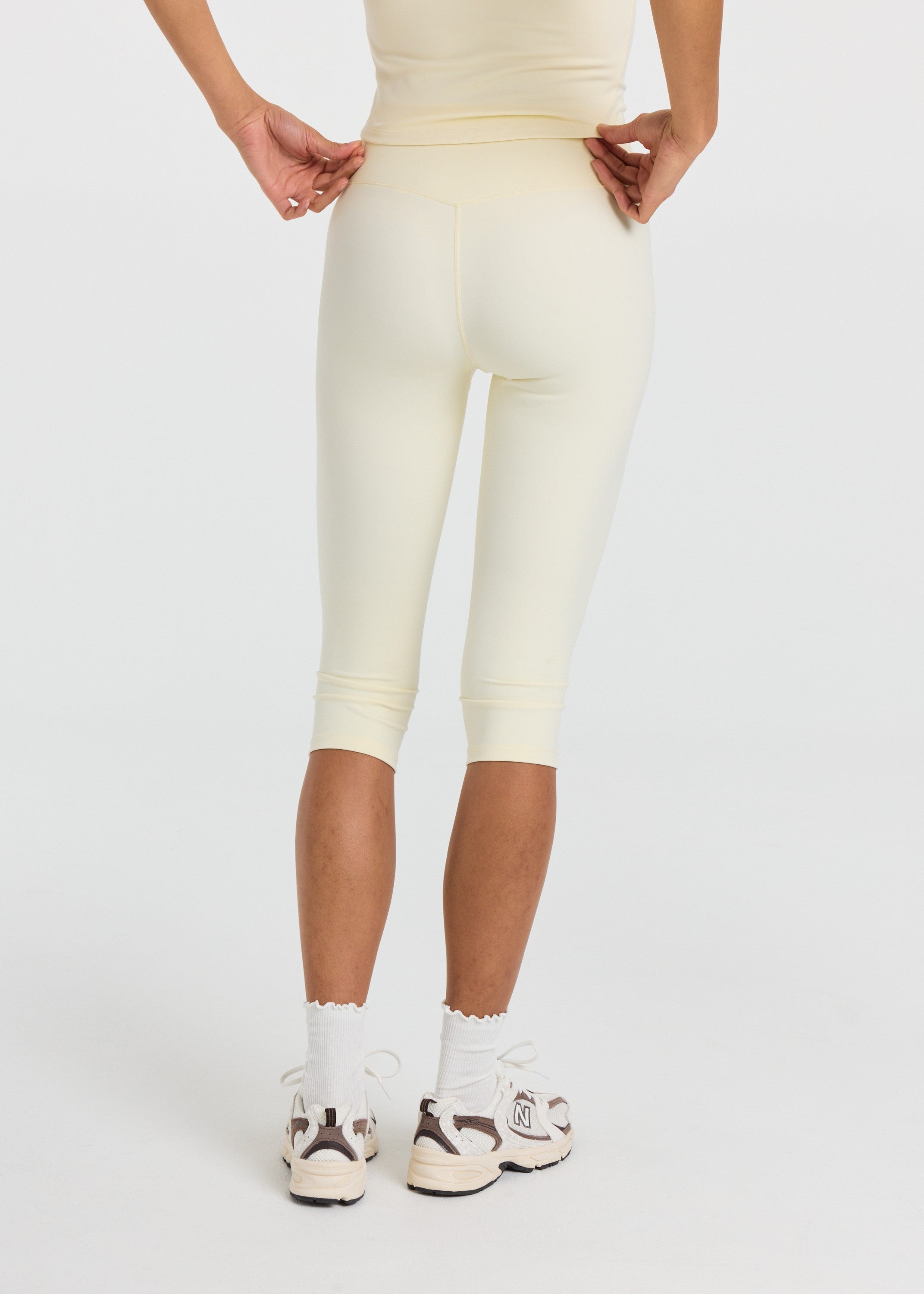 Cloudform® Capri - Butter Yellow