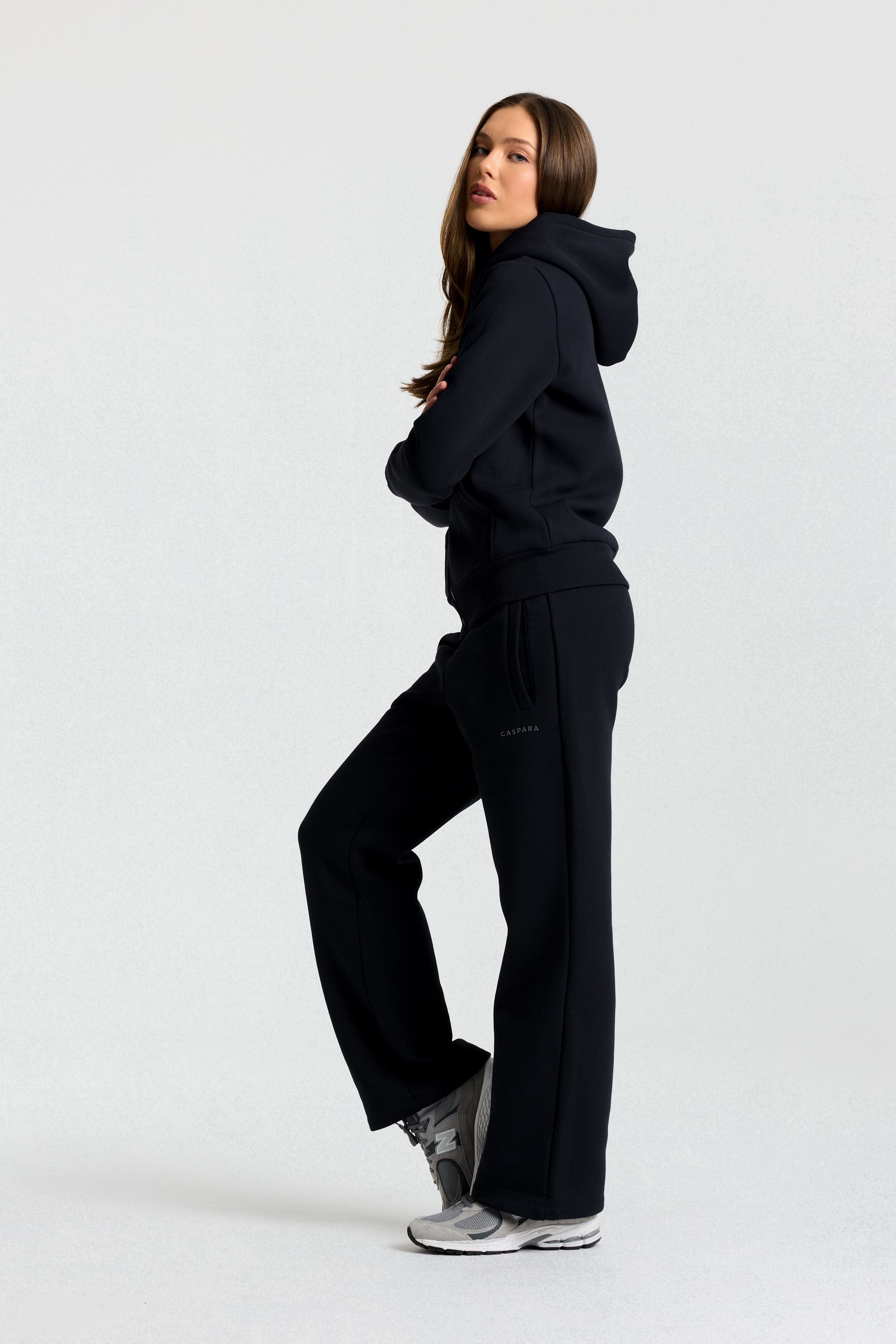 W. Cosmo SL Sweatpants - Black