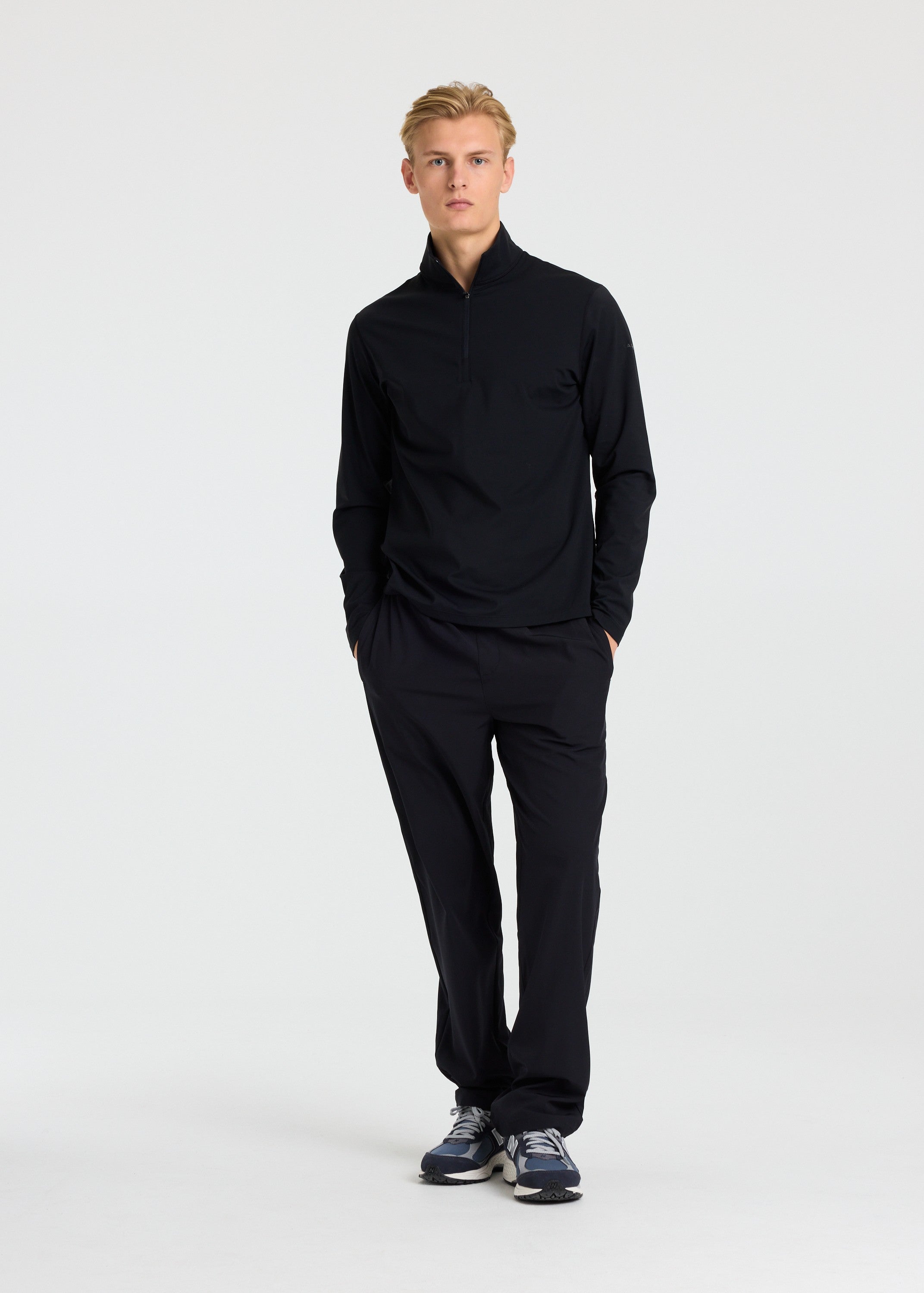 M. Prime Core Half Zip - Black