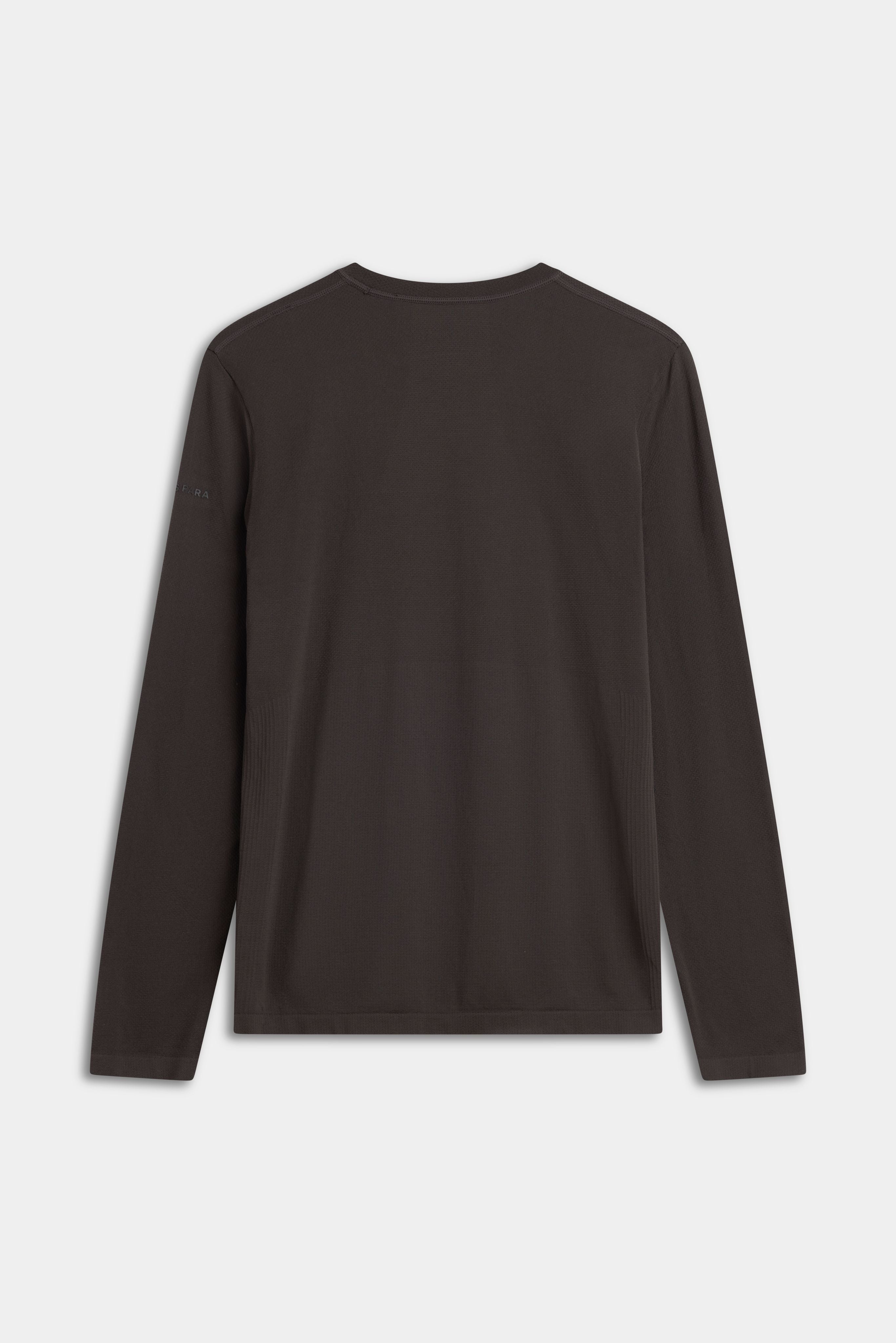 Back view of the men's CASPARA Seamlite long sleeve shirt in espresso.