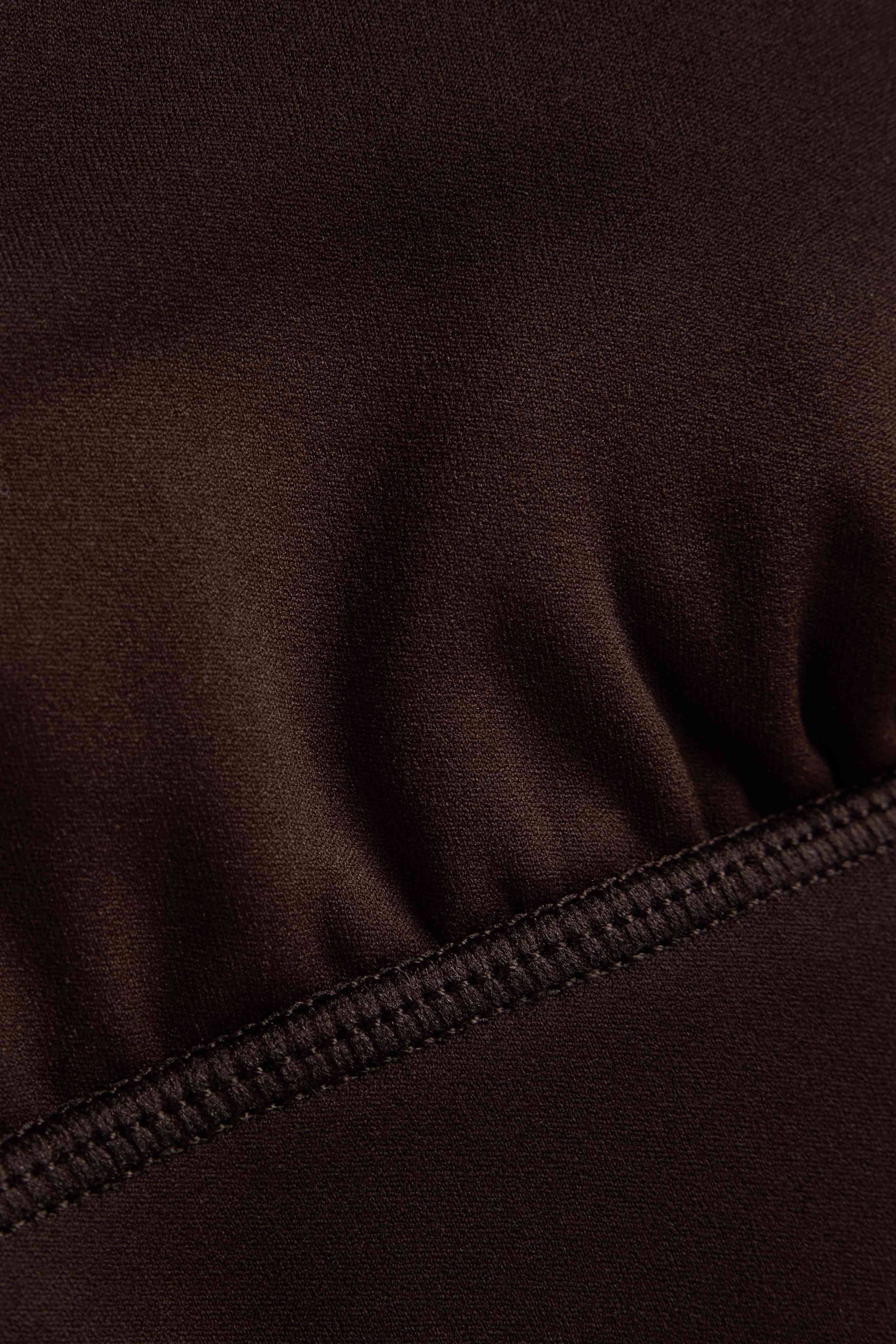 Cloudform® V-Shape Sports Bra - Espresso