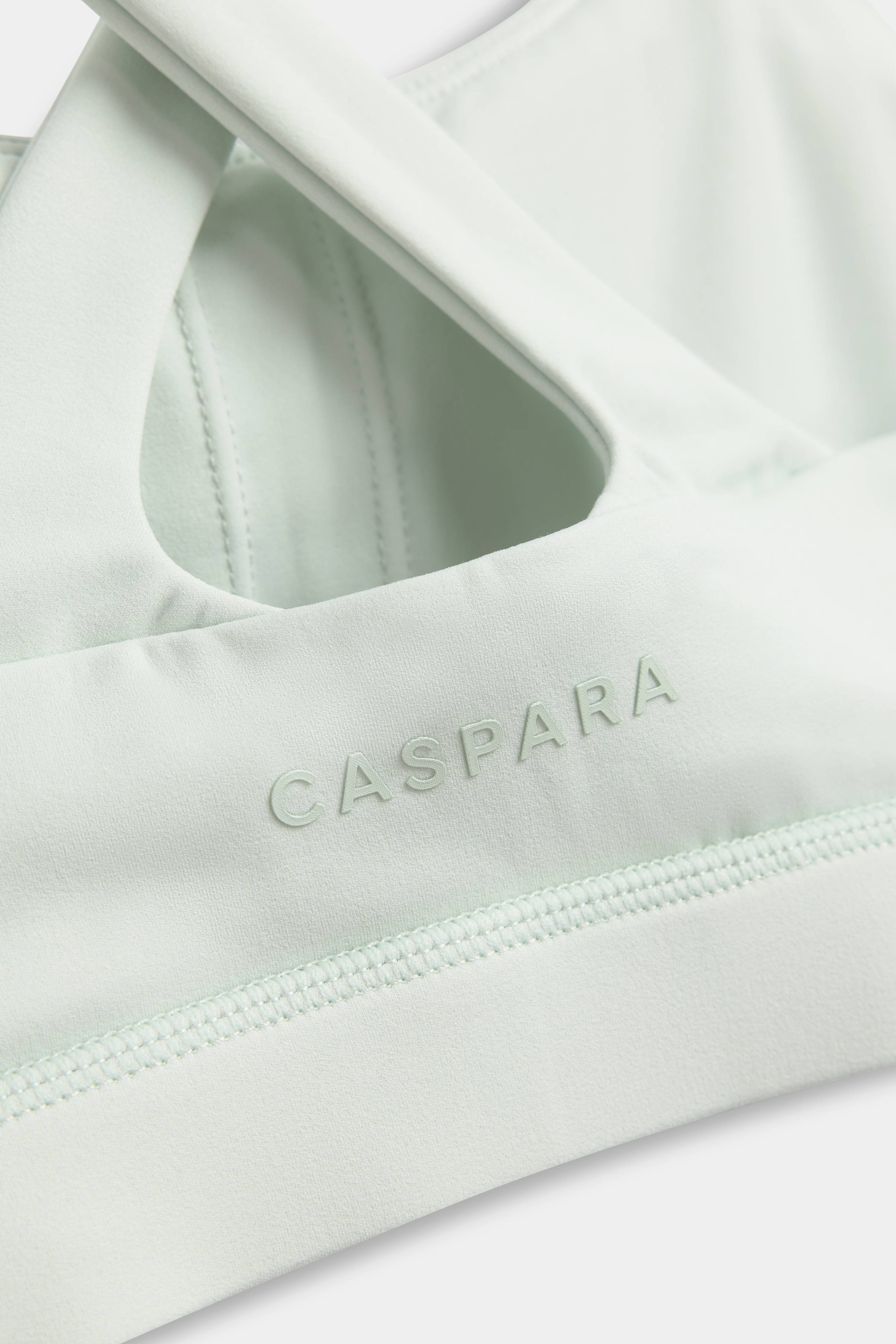 Cloudform® Crossback Sports Bra - Pistachio Green