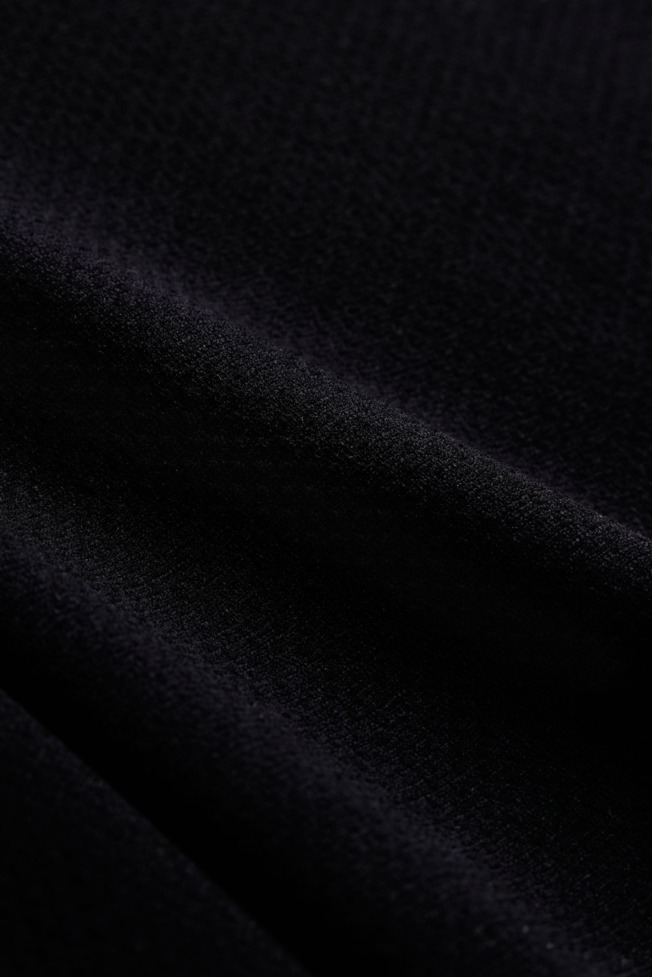 M. Seamlite® Long Sleeve Shirt - Black